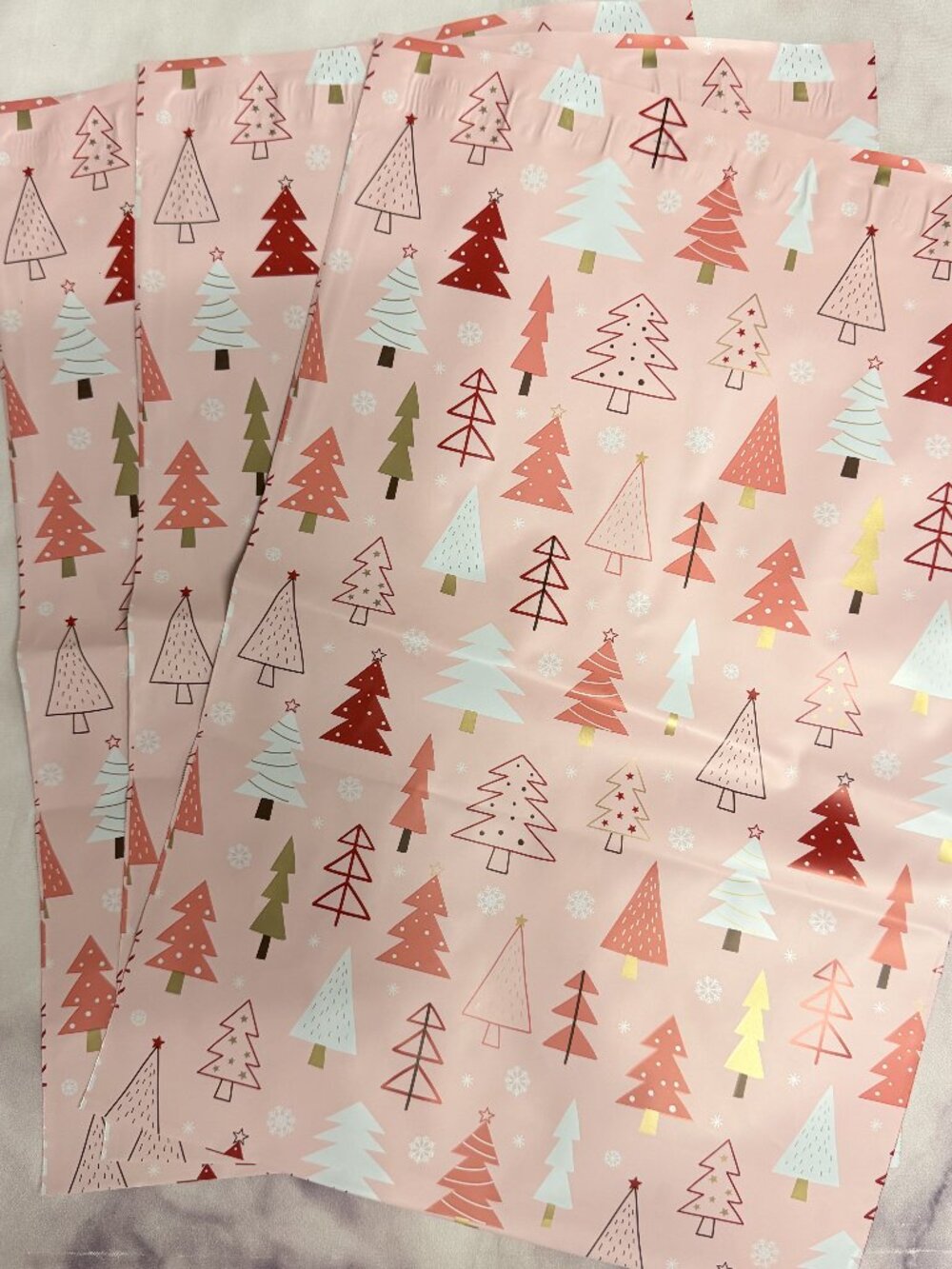 25 Christmas Tree 10x13 designer poly mailer